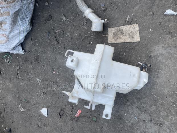 Mazda Demio Washer Bottle(2015 Model) - thumbnail 2