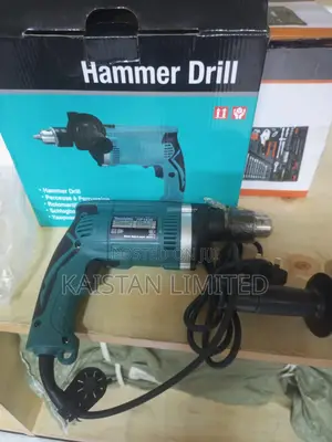 Makita Hammer Drill 710w