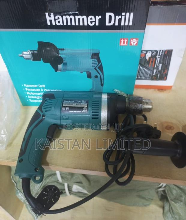 Makita Hammer Drill 710w - main view