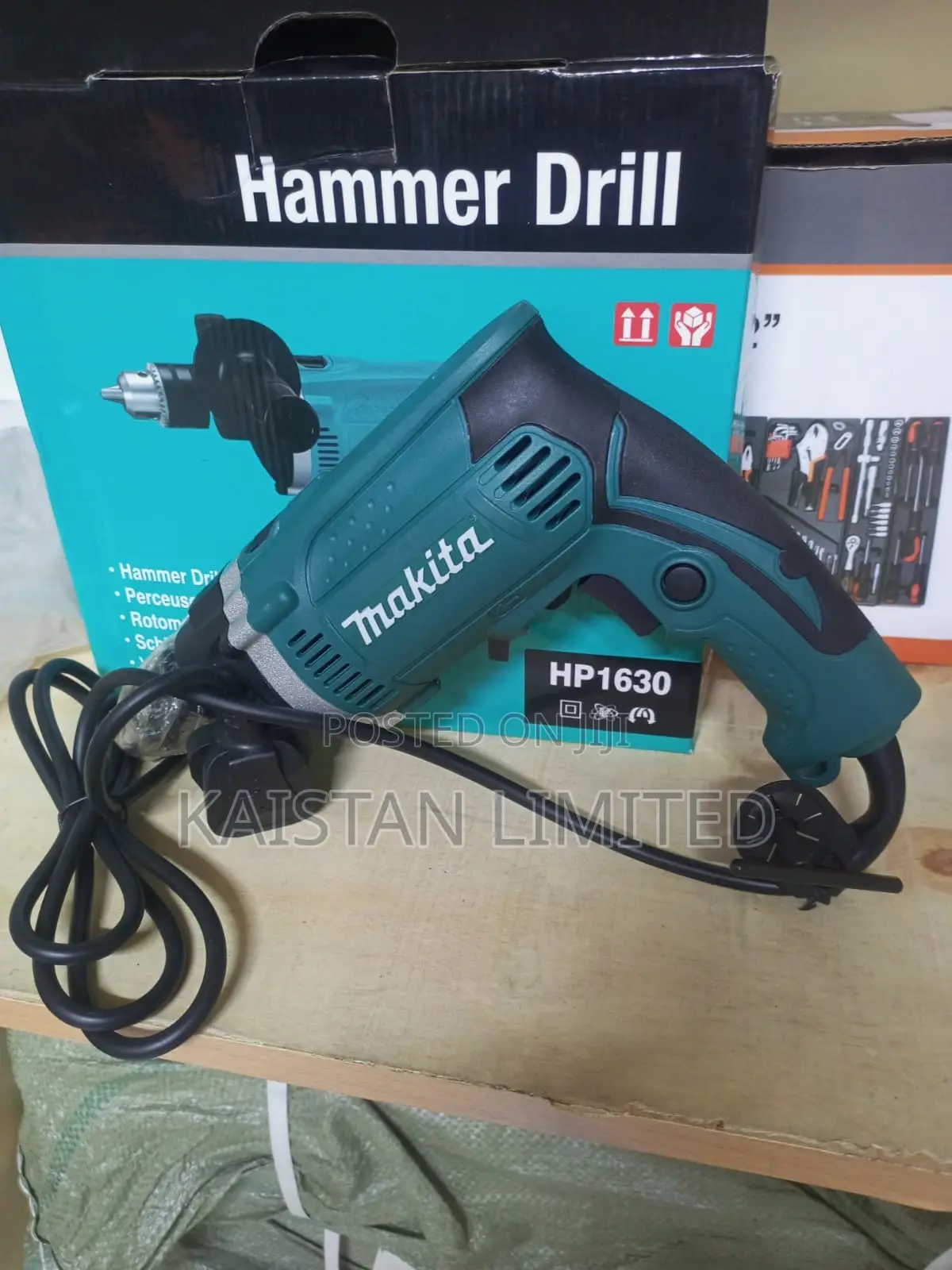 710w Makita Hammer Drill Hp1630