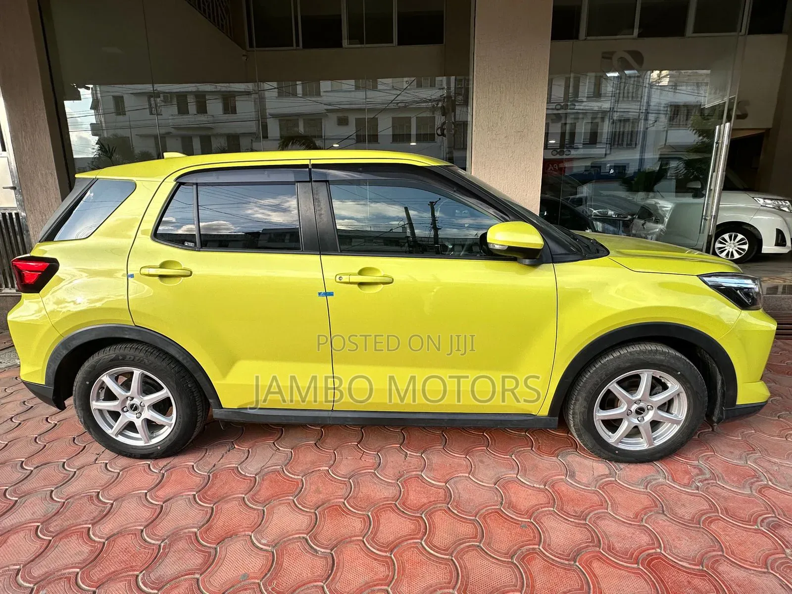 Toyota Raize 1.0 FWD 2020 Yellow