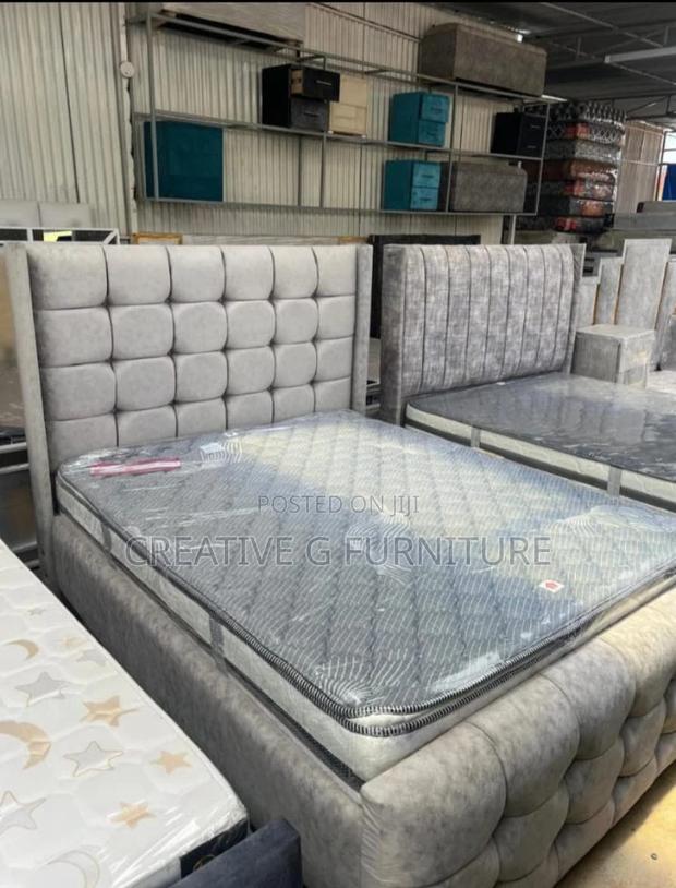 Bold Classy 5 by 6 Bed