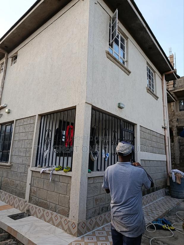 Plot and Poshmiller - thumbnail 4