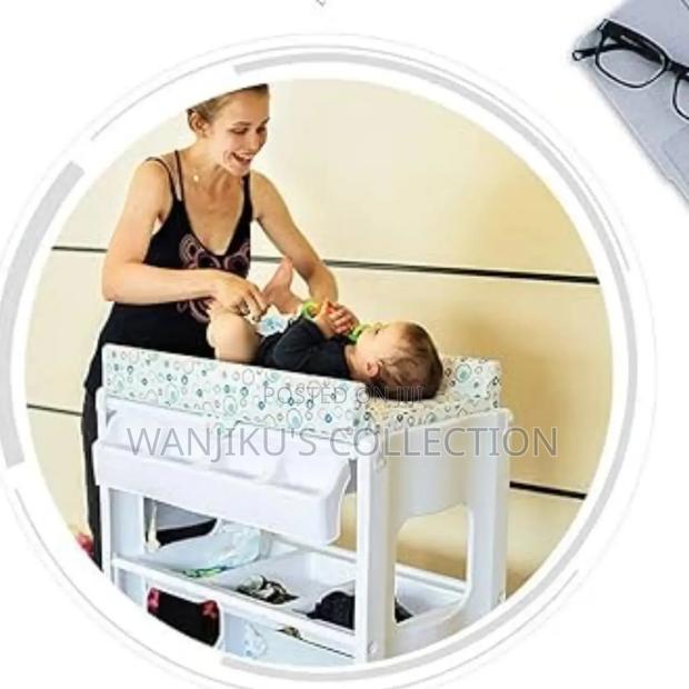 Baby Bath Station and Changing Station - main view