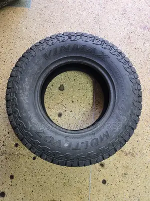245/75r16  Vinmax A/T Tyre (10pr)