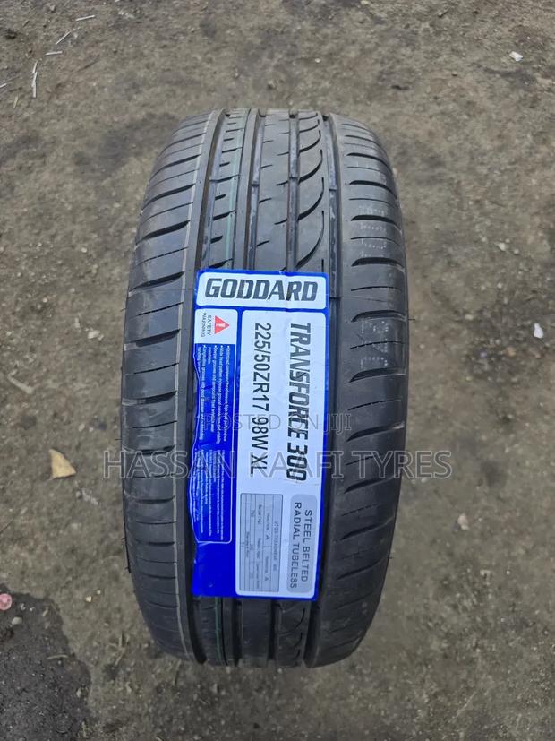 225/50r17 Goddard Tyre