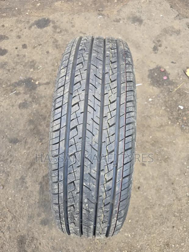 225/70r16 Goddard Tyre - thumbnail 2