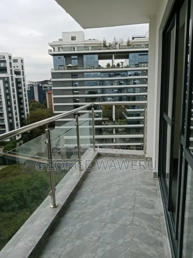 2bdrm Apartment in Winchester Garden, Riverside Drive for rent
