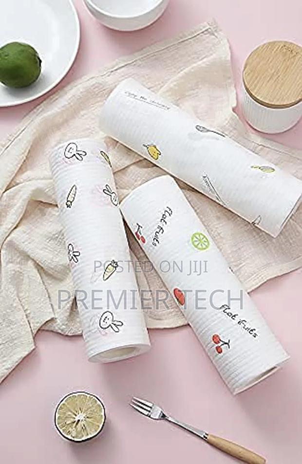 Reusable 20cmx20cmx40pcs in a 8m Long Roll Absorbent Kitchen Towel - thumbnail 3