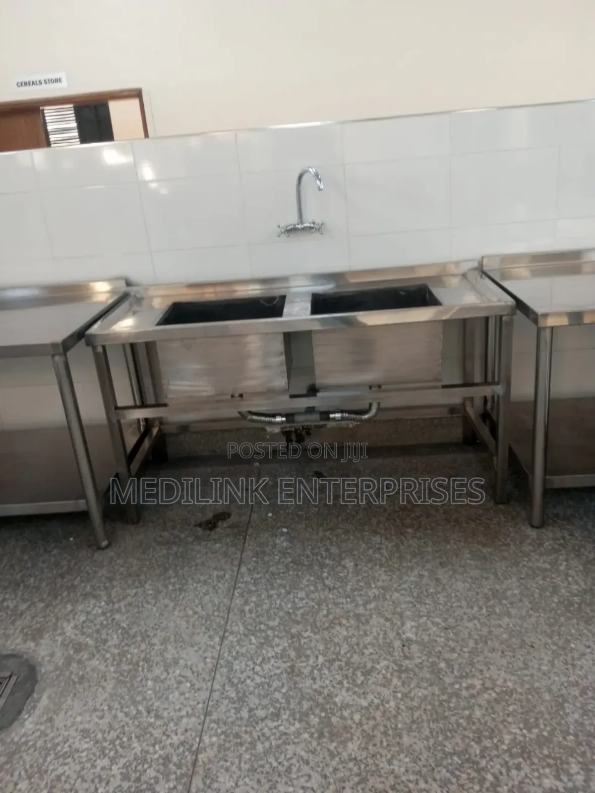Stainless Commercial Kitchen Tables
