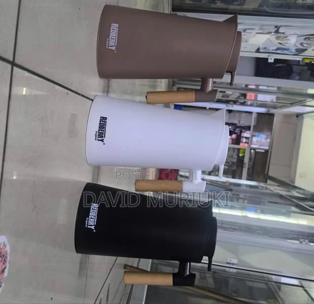 Redberry Flask With a Bamboo Handle - main view