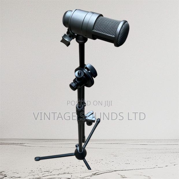 Takstar Sm8b Cardioid,Condenser Microphone + Mic Stand - main view