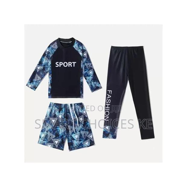 *New Fashion Children's Swimsuit*
♦3 Pc (T-shirt Short+ Trouser)