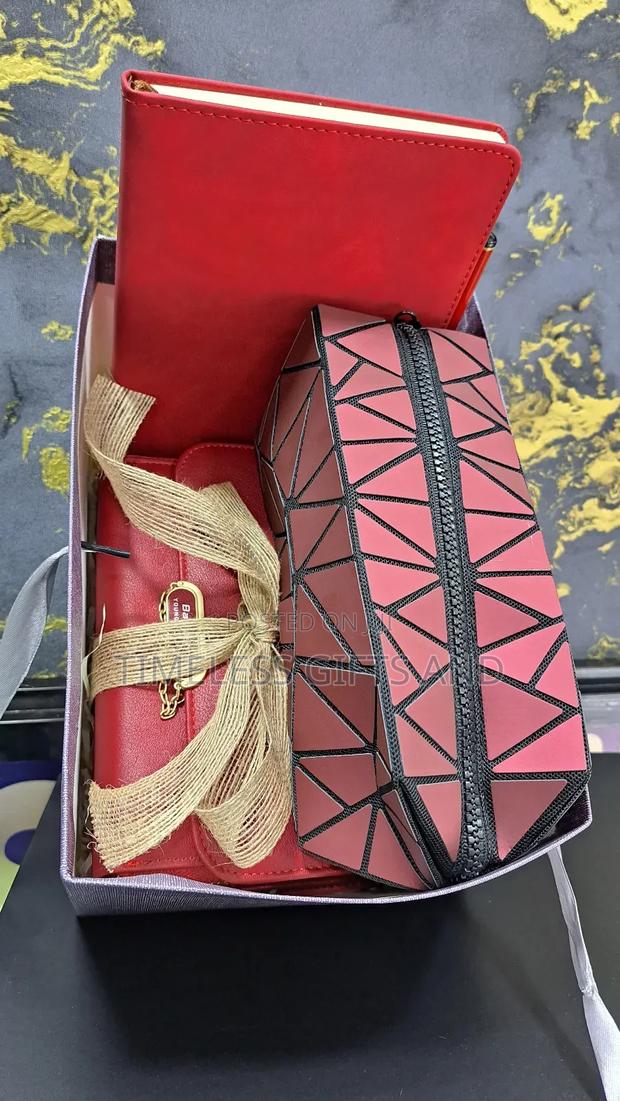 Ladies Bag Notebook Pen Organizer Red Maroon Gift Package