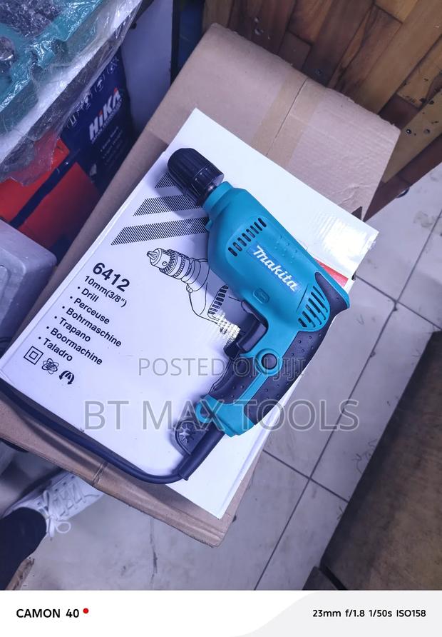 6412 Makita Electric Drill