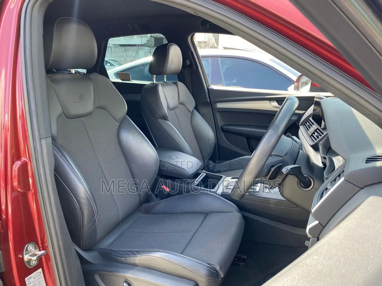 Audi Q5 2018 Red