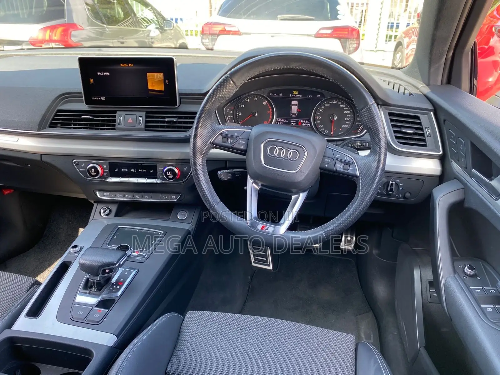 Audi Q5 2018 Red