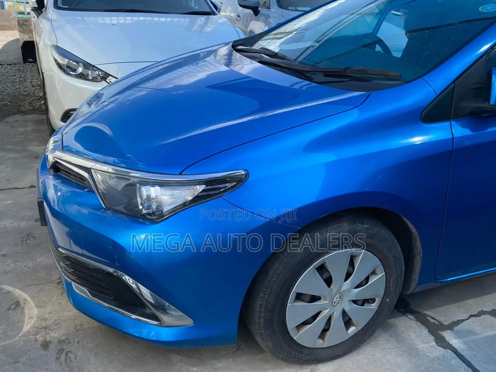 Toyota Auris 2018 Blue