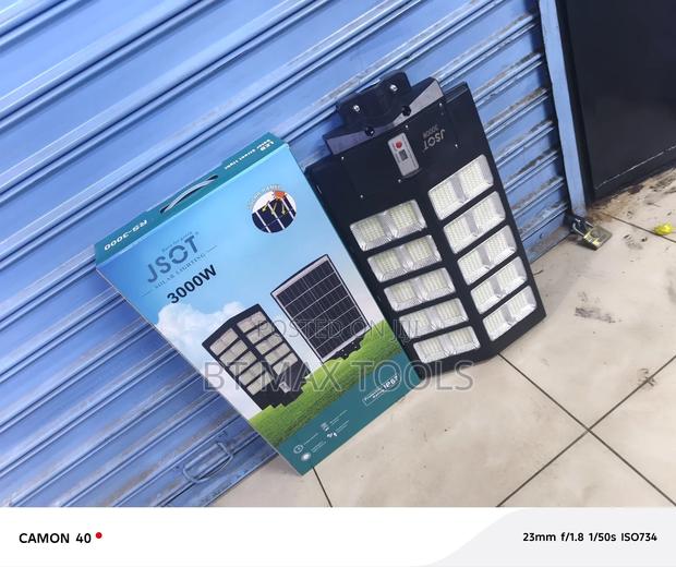 Outdoor 3000w Solar Street Light/ Flood Light