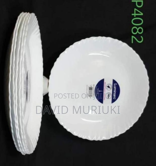 *Set Of 6 Luminarc(Feston White) Plates..... 27cm