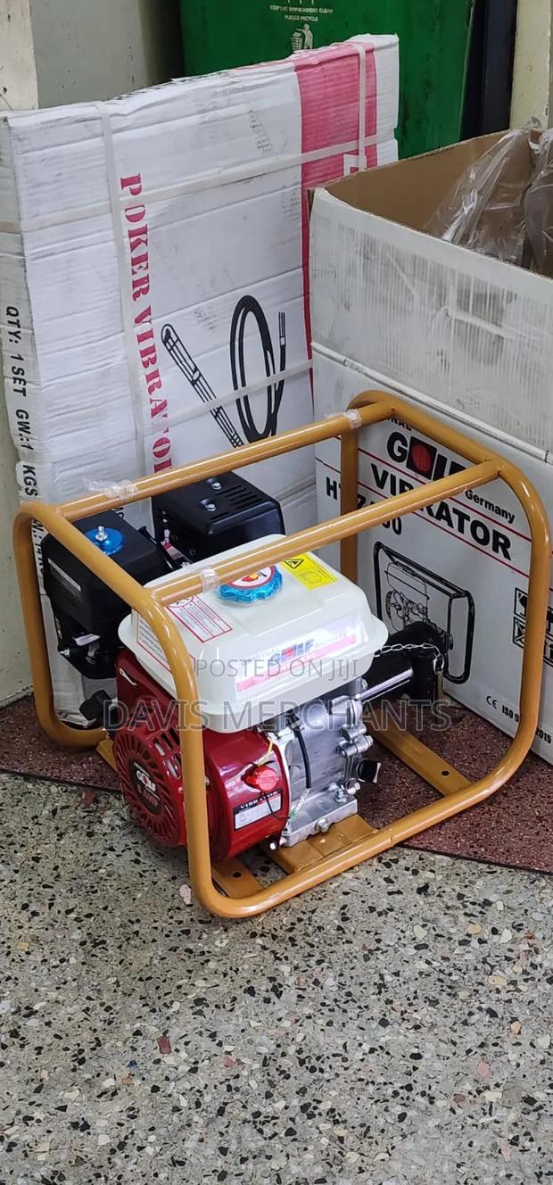 Golf Concrete Vibrator - main view