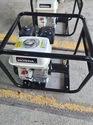 Honda Concrete Vibrator With Shaft.