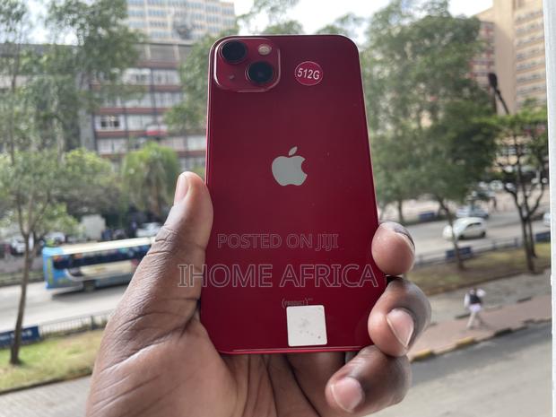 Apple iPhone 13 512 GB Red - main view
