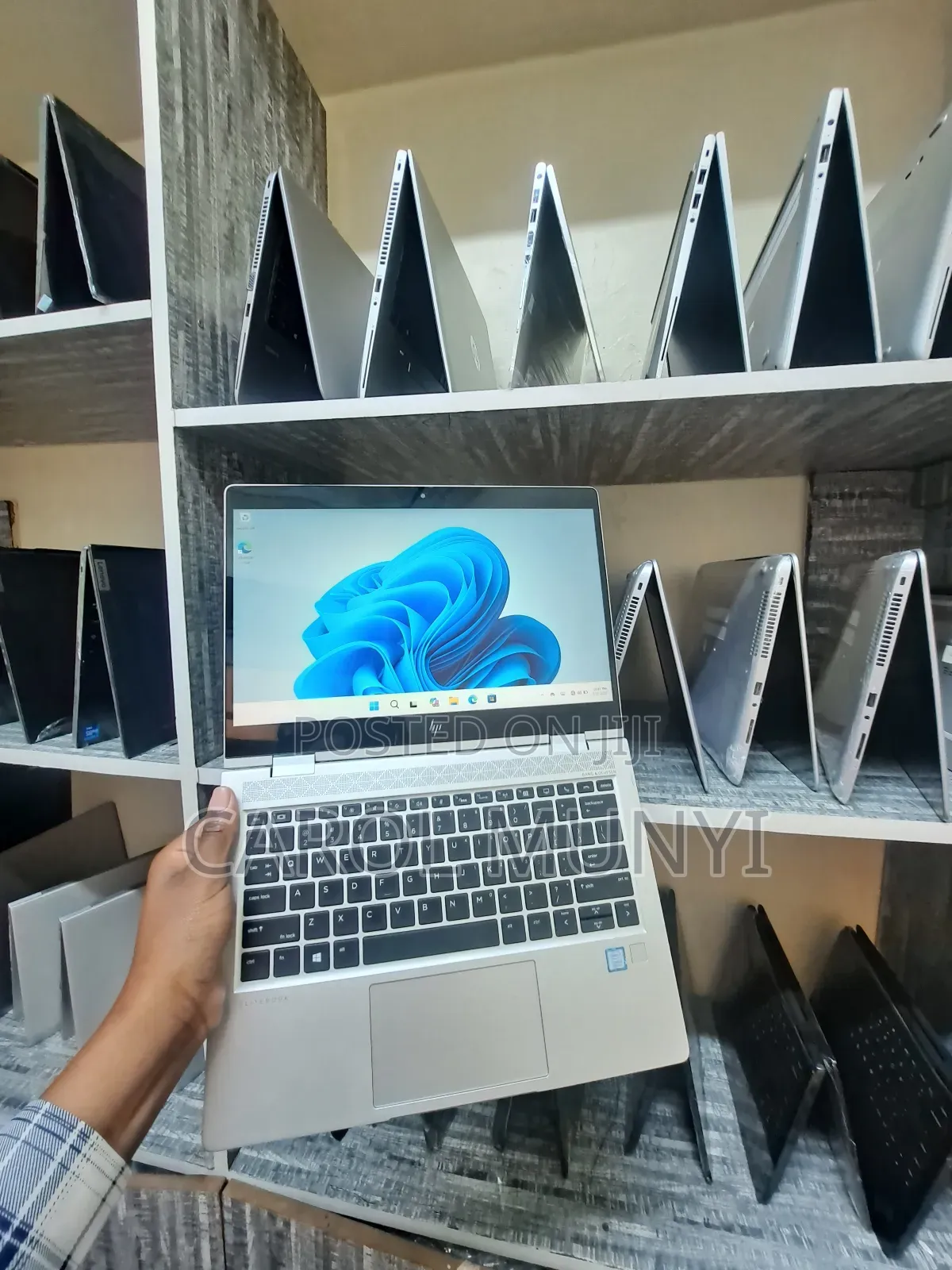 New Laptop HP EliteBook X360 1030 G4 8GB Intel Core I5 SSD 256GB