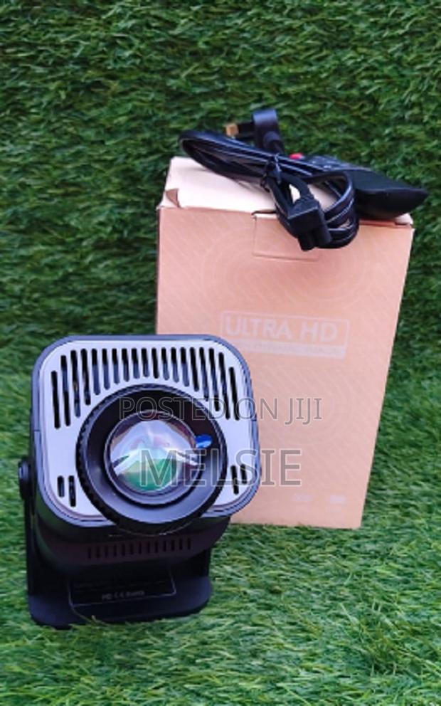Android 13 180° Rotation Android Hy320 Portable Projector 300 Ansi - main view