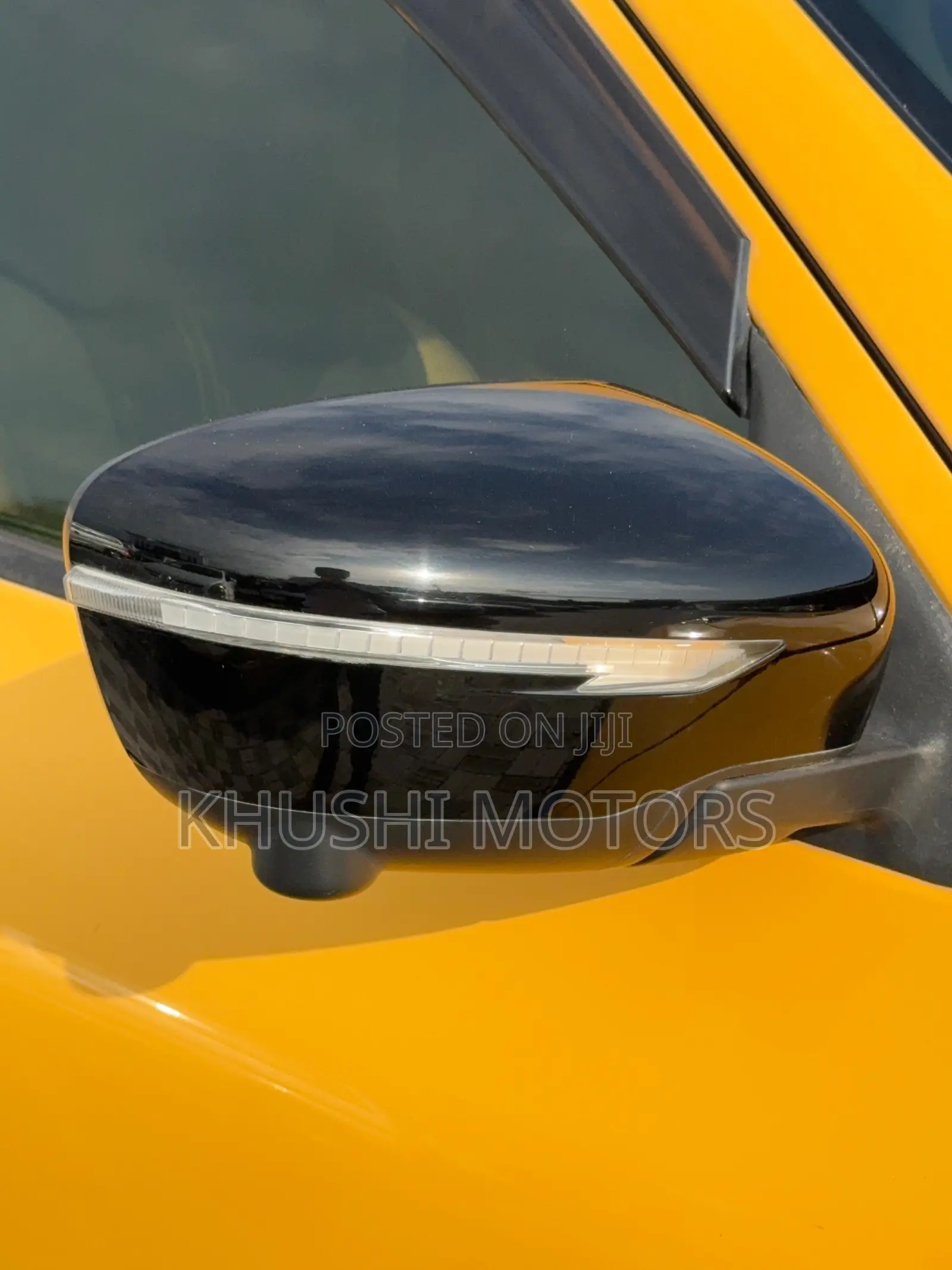 Nissan Juke 2018 Yellow