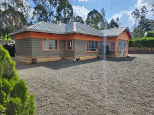 3bdrm Bungalow in Kimorori for sale