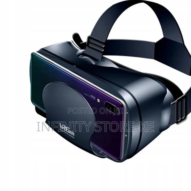 Virtual Reality Black Headset - main view