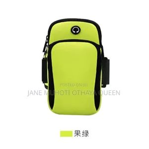 *Waterproof Sports Armband Phone Holder