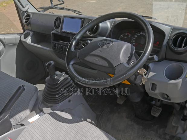 2018 Toyota Dyna - thumbnail 4