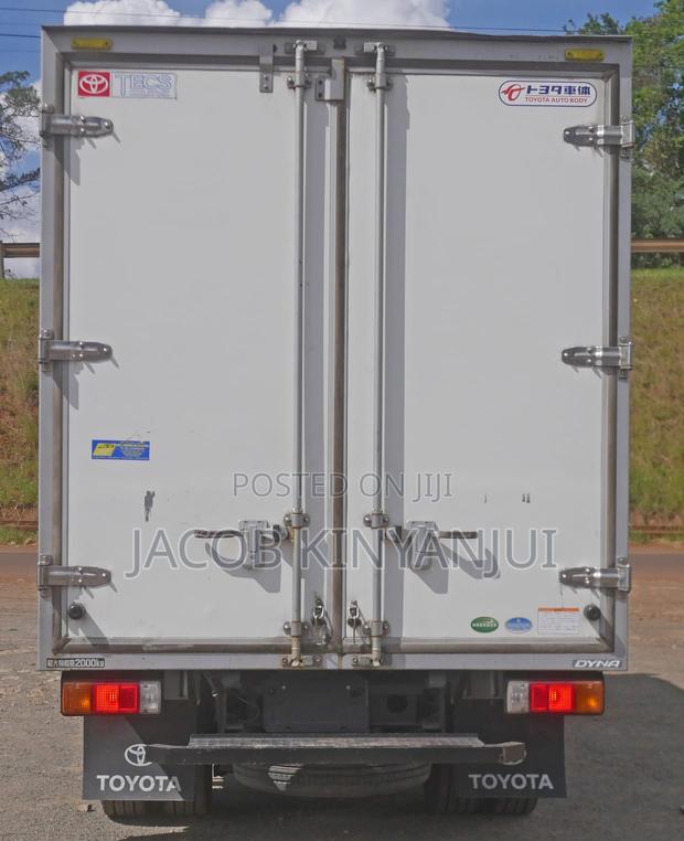 2018 Toyota Dyna - thumbnail 6