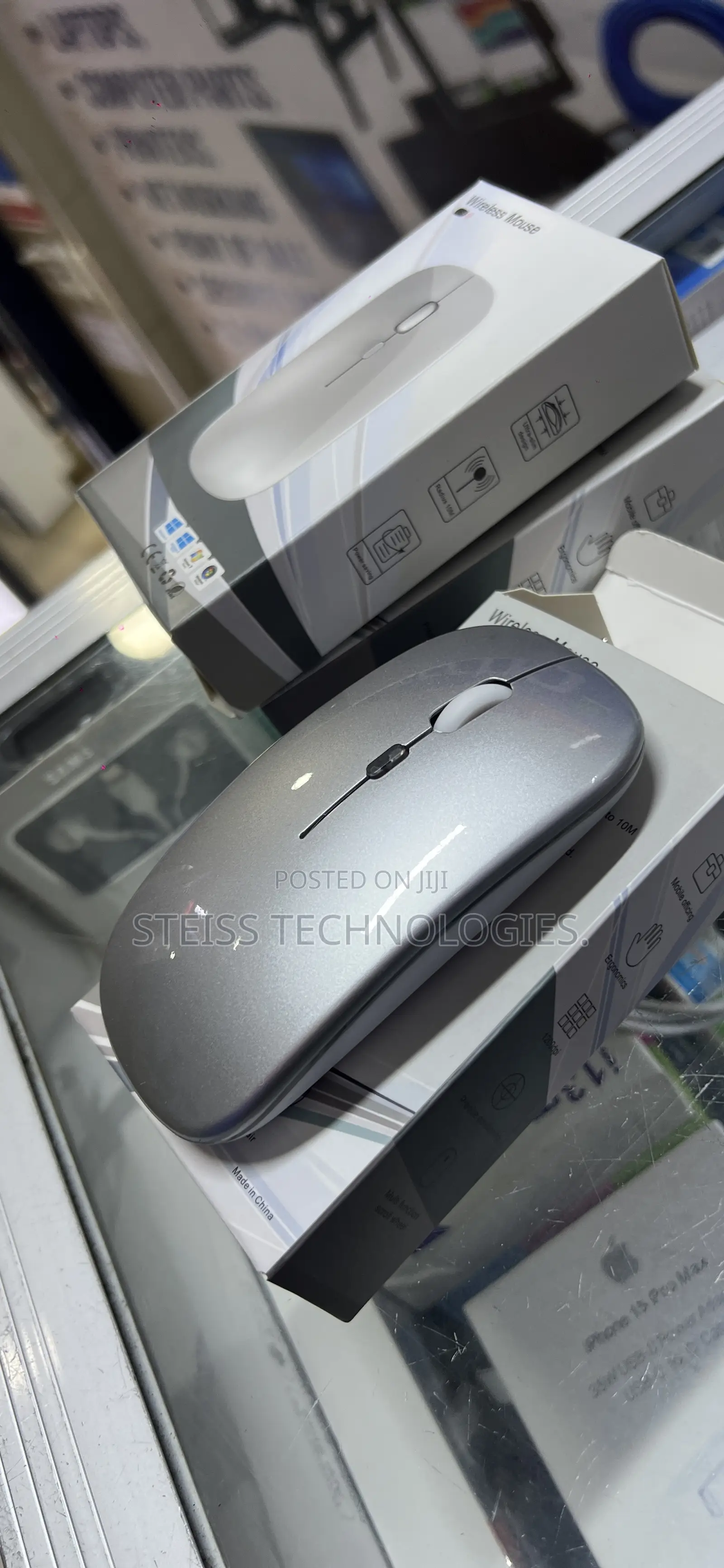 Silver Rechargeable Mouse.