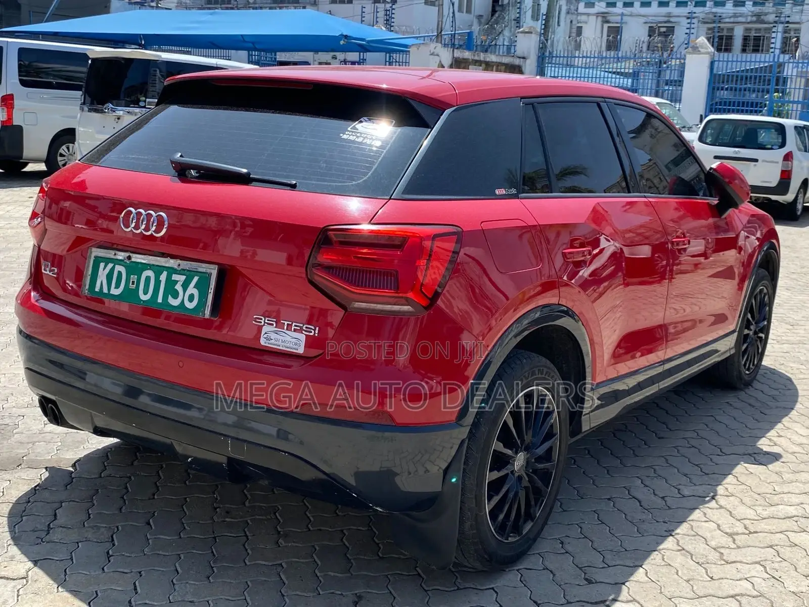 Audi Q2 2018 Red