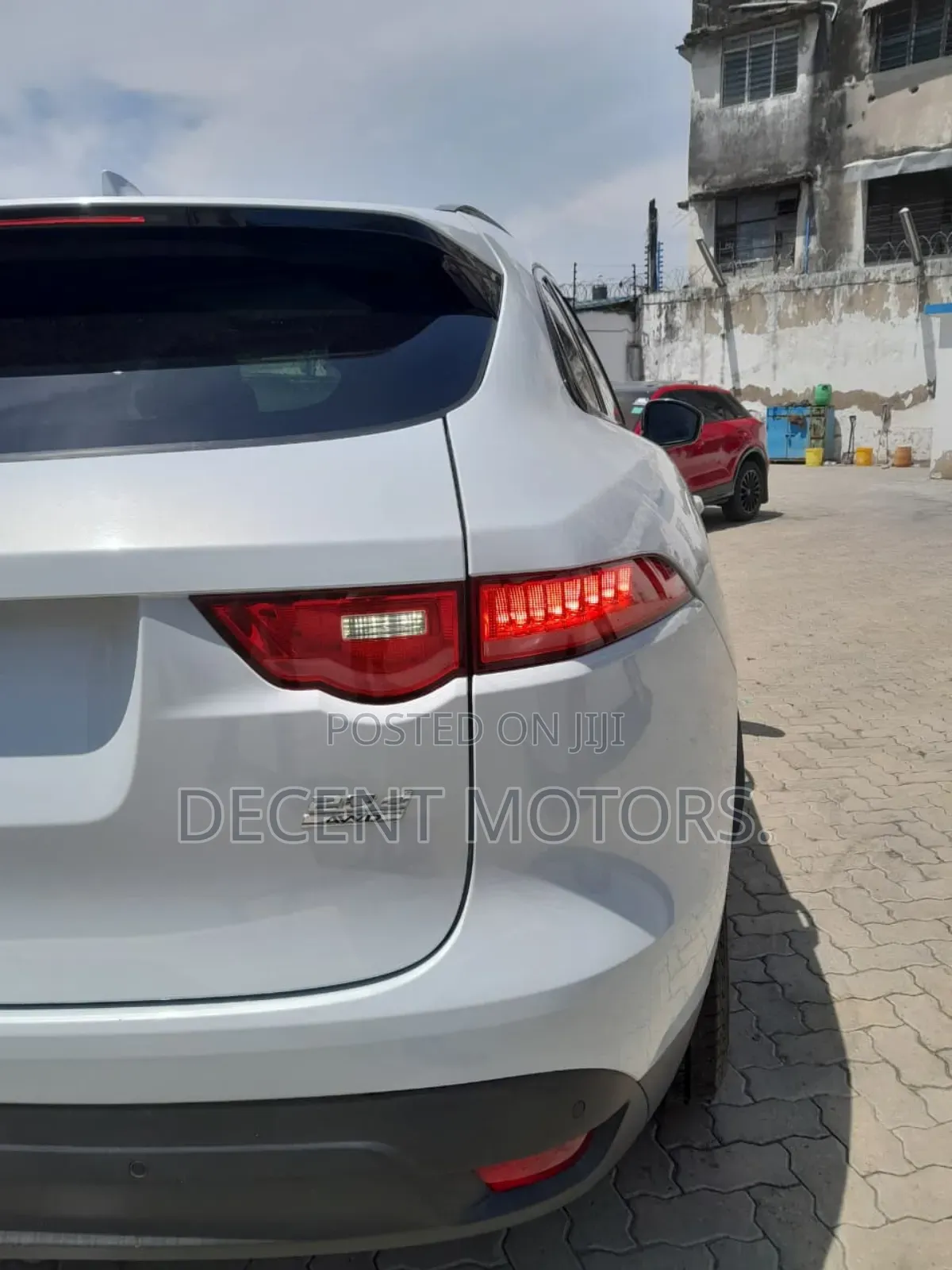 Jaguar F-Pace 20d Prestige AWD 2019 Off white