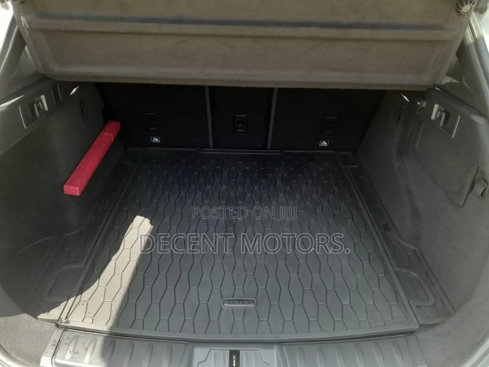 Jaguar F-Pace 20d Prestige AWD 2019 Off white