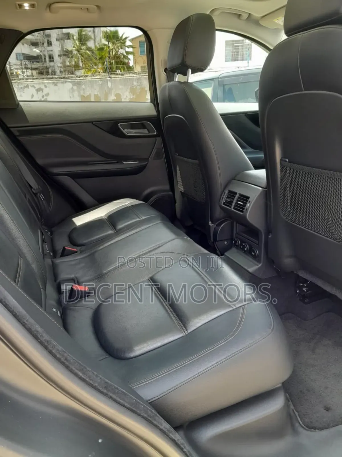 Jaguar F-Pace 20d Prestige AWD 2019 Off white