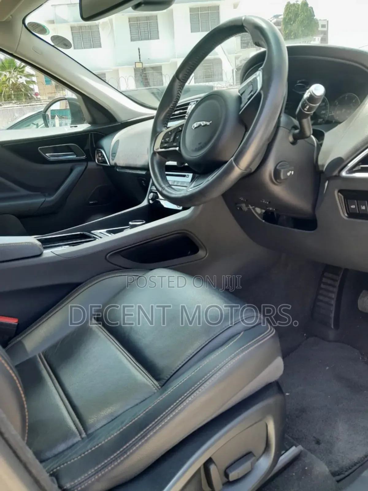 Jaguar F-Pace 20d Prestige AWD 2019 Off white