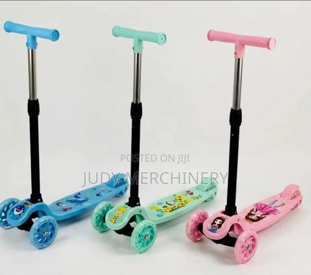 Kids Scooter Model 010 - main view