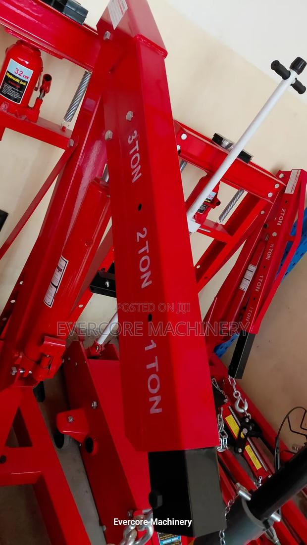 Heavy Duty 3tonne Engine Hoist/Crane Machine Fully Hydraulic. - thumbnail 3