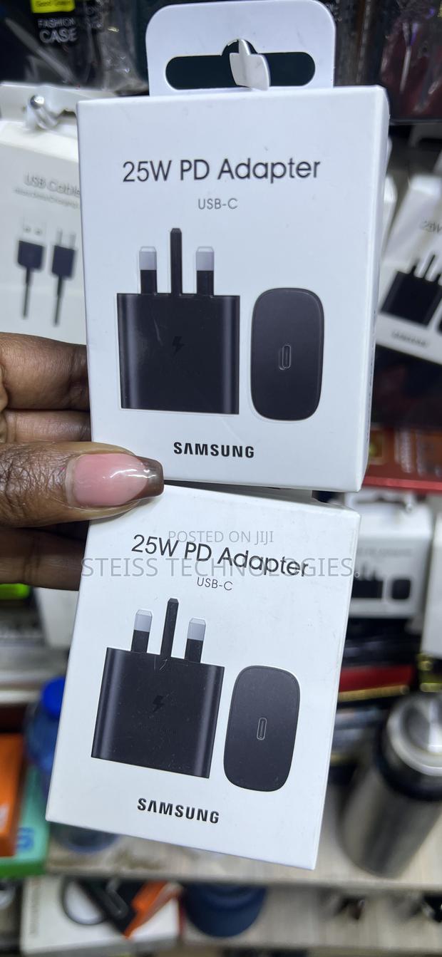 25w Type C Power Adapters. - thumbnail 3