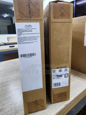 New Laptop HP 14-Ep0063 8GB Intel Core I5 SSD 512GB