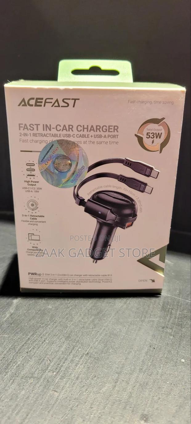 High Power in-Car Chargerwith Built2in1retractablecableand Usb a Port