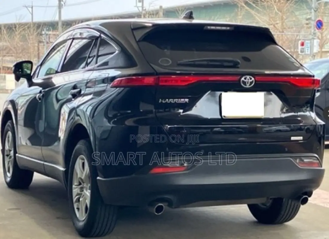 Toyota Harrier 2.5 Hybrid 4WD 2020 Black