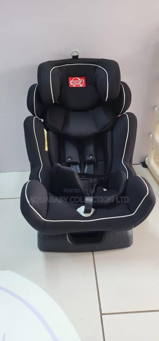 Black Carseat