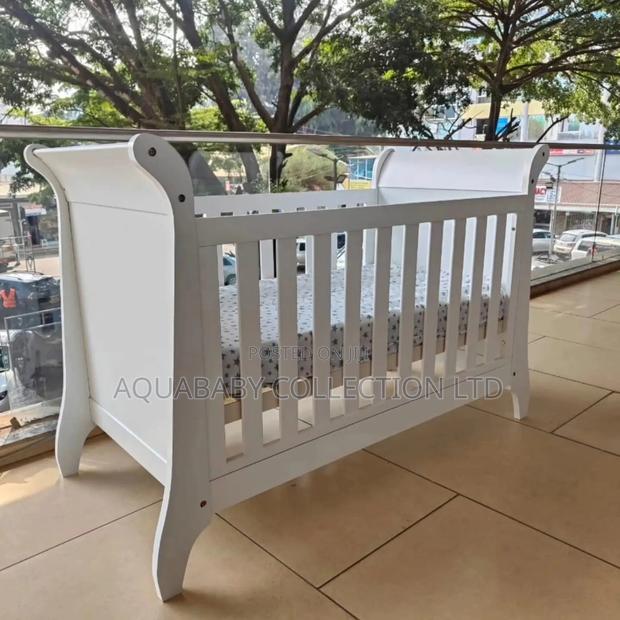 Baby Imported Crib - thumbnail 2