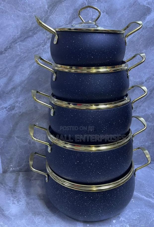 Luxury Amber 10pcs Granite Cookware Collection – 20/22/24/28/30c Black - main view